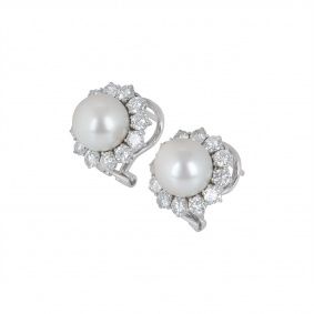 White Gold Diamond & Pearl Earrings